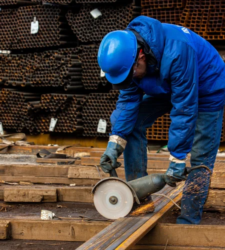 Beat Service for Custom Metal Fabrication in UAE